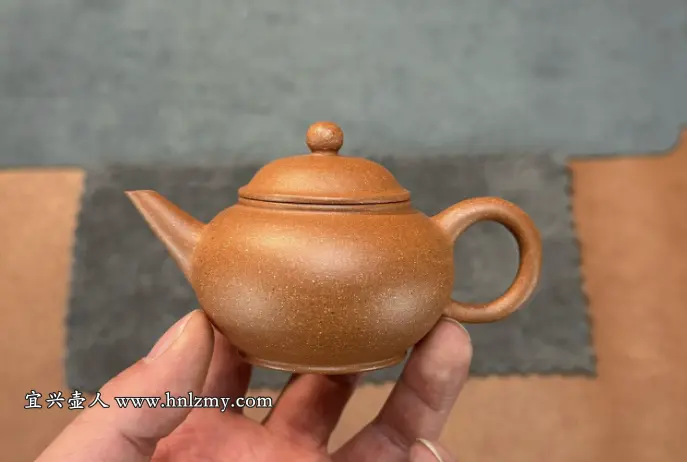 100cc的小紫砂壺