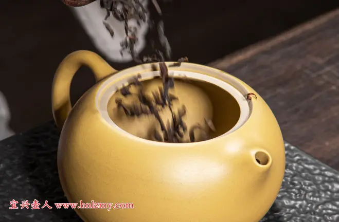 段泥紫砂壺泡茶