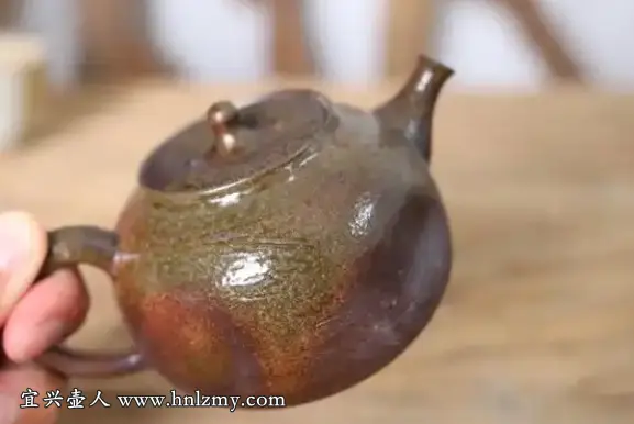 假的柴燒壺