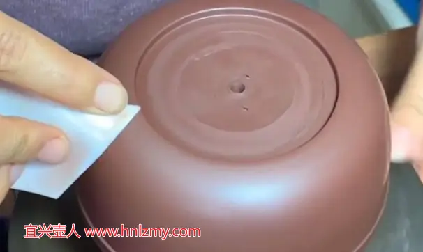 砂紙打磨紫砂壺