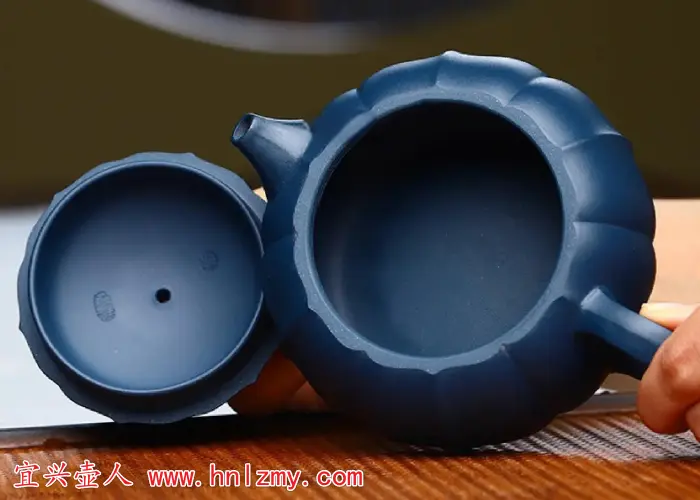 化工泥做出来的紫砂壶什么颜色